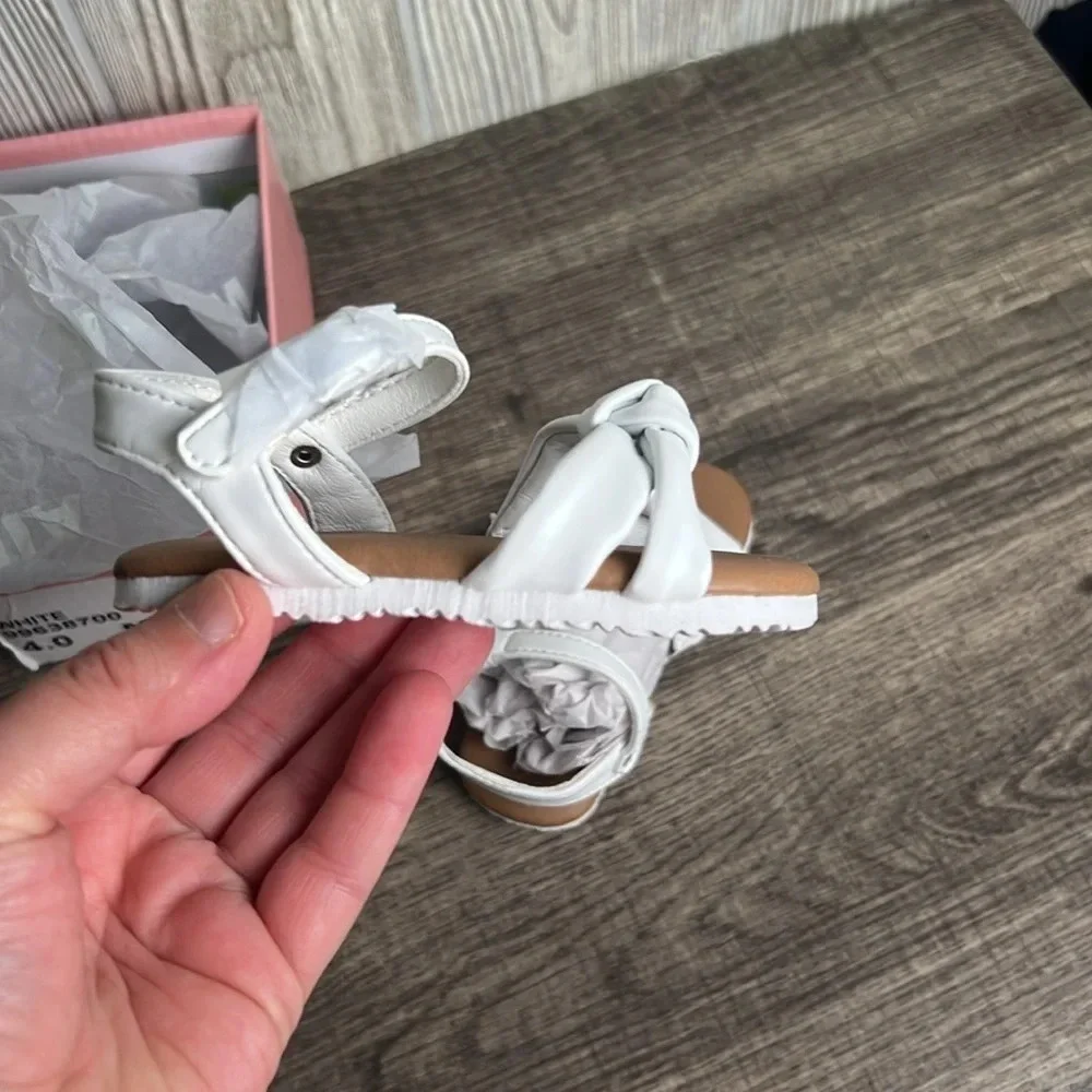 Mini Mia white sandals New with box size 4